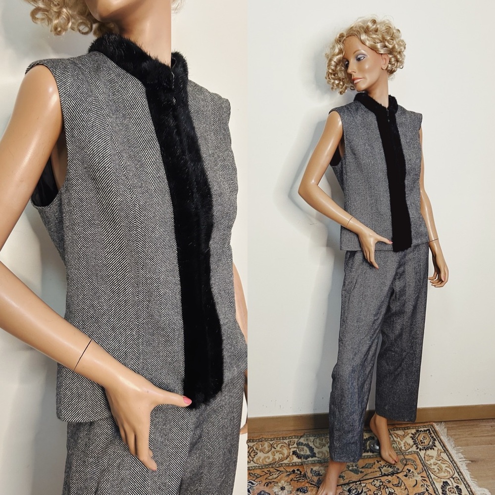 600 West Early 2000s Herringbone 2 Piece Set w/ Faux Fur Trim – 34” Waist Pants
